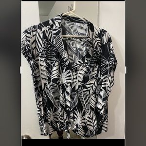Old navy front tie shirt